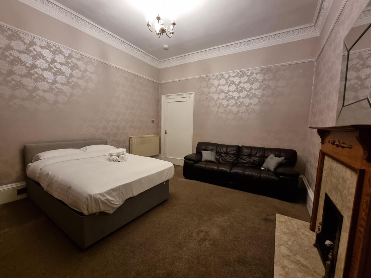 Bright 3 Bedroom Edinburgh City Apt Exterior foto